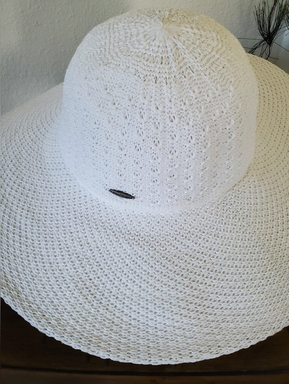 Coolibar White Crochet Knit Open Weave Large Beach Hat UPF 50+